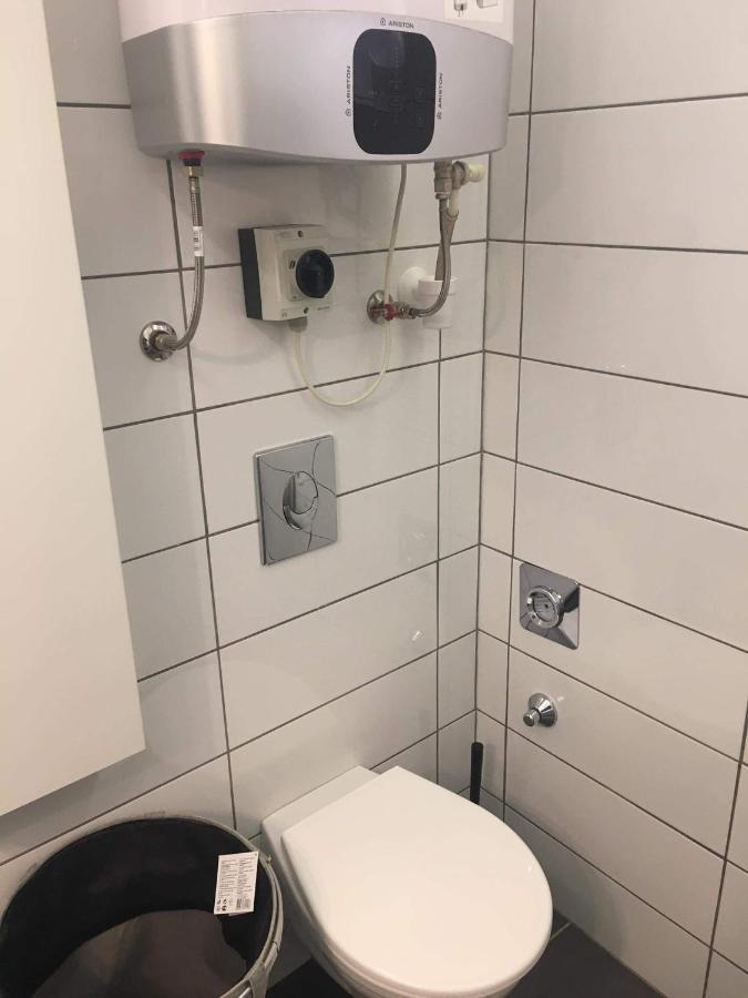 Cuki Apartmanok Домбовар Экстерьер фото