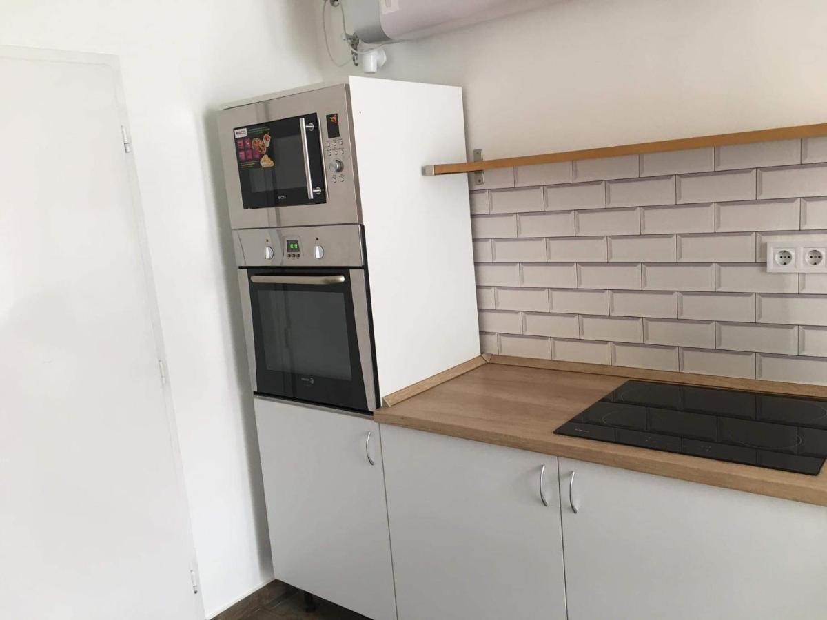 Cuki Apartmanok Домбовар Экстерьер фото